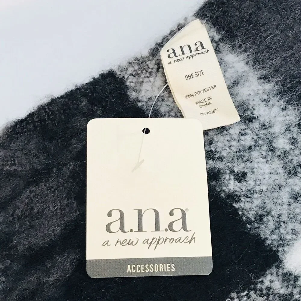 NWT a.n.a. A New Approach SOFT Plaid Scarf Black Gray White 80 inch plus Fringe